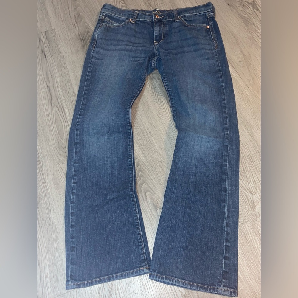Diva Blue Denim Jeans with Contrast Stitching